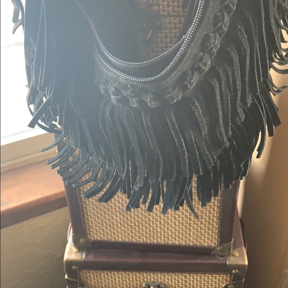 VINTAGE SUADE TASSEL BAG SOFT LIKE BNWOT - Picture 2 of 5